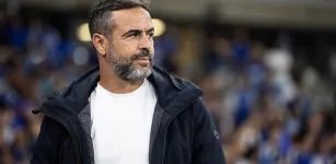 Artur Jorge admite jogo ruim do Cruzeiro, mas celebra vit�ria e 3� lugar
