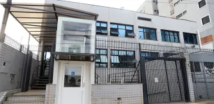 Ladr�es invadem duas unidades de assist�ncia social de Campinas e fecham servi�os para reparos