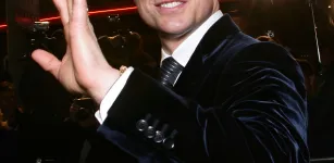 Tom Cruise entra em p�nico ao saber que bi�grafo escreveria livro n�o autorizado sobre ele