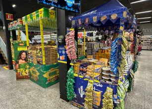 Festa junina em casa impulsiona vendas de produtos t�picos e fortalece tradi��o familiar