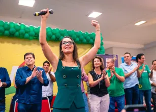 Pesquisa mostra que Janaina reduz dist�ncia no primeiro voto e segue l�der no segundo voto para o Senado em Mato Grosso