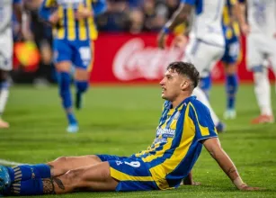 Atacante argentino Alejo V�liz se despede do Rosario Central com gol e vai jogar no Bahia
