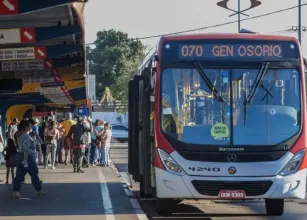 Empresa de Goi�s compra empresa de �nibus e promete melhorar transporte em Campo Grande