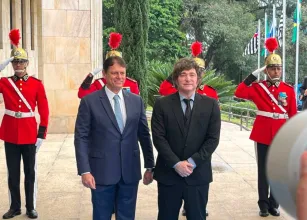 Governador de S�o Paulo recebe presidente argentino no Pal�cio dos Bandeirantes