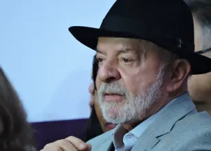 Lula critica Trump e chama decis�o sobre embaixadora de 'irrespons�vel e impensada'