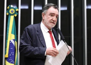 Lula deve ir a Minas Gerais para fortalecer campanha e apoio a Patrus