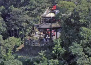Queda de helic�ptero no Rio de Janeiro mata 3 turistas colombianas e piloto