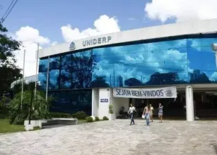 Mensalidade de R$ 20 mil, prova decisiva e medo de ficar para tr�s: revolta toma conta da Medicina da Uniderp