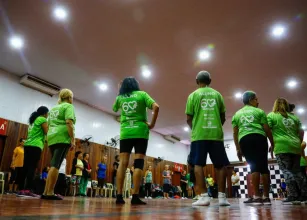 Programa para idosos � investigado e leva � demiss�o de 35 servidores no Rio