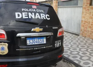 Opera��o prende casal suspeito de integrar organiza��o criminosa em Feira de Santana