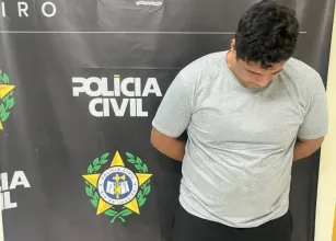 Preso por espancamento em Copacabana dep�s pedalando bicicleta usada pela v�tima