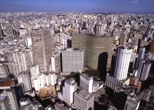 Previs�o do tempo para sexta-feira (28), em SP: sol entre poucas nuvens