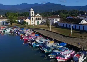 Opera��o Policial Para Fazer Fac��o Parar de Cobrar Taxas de Barqueiros em Paraty