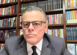Fiems processa jornalistas e advogado defende liberdade de imprensa