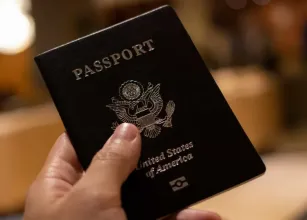 Embaixadas dos EUA e da Austr�lia fecham servi�os no Brasil na v�spera das elei��es