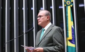 WF defende acordo entre patr�o e funcion�rio