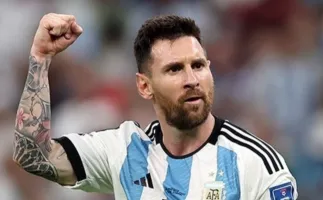 Messi quebra recordes e prova que ningu�m pode prever o futebol