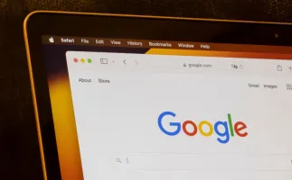 Como parar de ver os resumos de IA do Google e voltar aos links normais