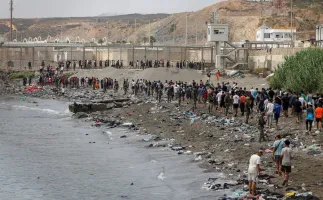 ONG culpa Marrocos pela onda de imigrantes que tentam chegar � Europa