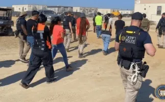 Justi�a dos EUA derruba regra de Trump que prendia imigrantes sem direito a fian�a