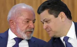 Alcolumbre libera no Senado proposta que acaba com jornada 6x1 ap�s se aproximar de Lula