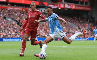 Liverpool sofre e apenas empata em casa diante do Nottingham Forest pela Premier League