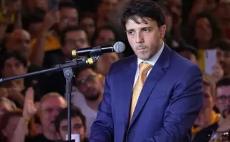 V�deo: Renan Santos critica decis�o de Toffoli como 'ilegal' e 'persecut�ria' ap�s suspens�o do TSE