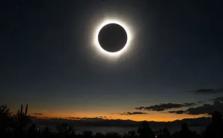 Eclipse solar pode esconder o sol e deixar a terra escura no dia em 2027