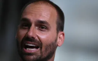Eduardo Bolsonaro promete mudar embaixada do Brasil para Jerusal�m se Fl�vio virar presidente