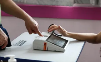 Mais de 4 mil eleitores com local de vota��o trocado no 2� turno: veja como conferir o novo endere�o