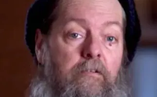 Guru apocal�ptico prev� guerra nuclear e colapso global por 27 anos