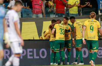 Cuiab aplica goleada no Fortaleza e deixa o Z4 do Brasileiro