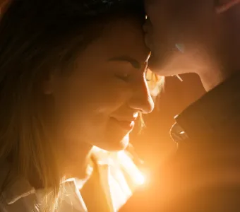 Mulheres t�m preferido homens mais maduros diante do avan�o do conservadorismo dos jovens