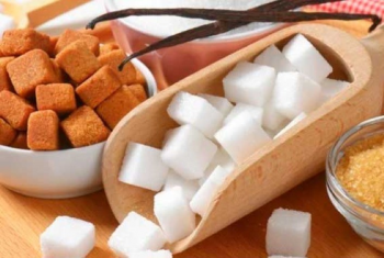 Açúcar: contratos futuros fecham em forte baixa pressionados por exportações indianas e queda no petróleo