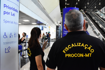 Procon Estadual fiscaliza atuao de empresas areas no Aeroporto Marechal Rondon