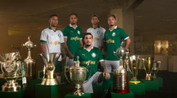 Palmeiras lança camisas para a temporada 2024
