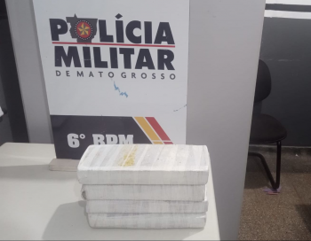 Mulher  presa pela Polcia Militar com quatro tabletes de maconha em Cceres
