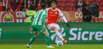 Internacional sofre gol do Juventude e sai atrs na 3 fase da Copa do Brasil