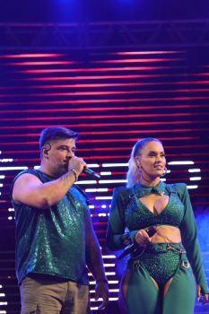 Banda Seu Desejo arrasta multido em gua Branca (PI) e segue com agenda cheia de Carnaval*