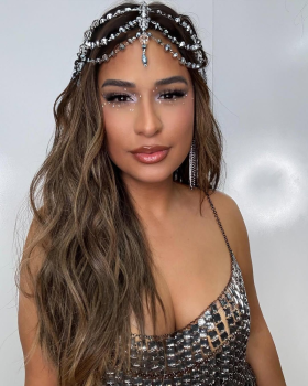 Simone Mendes encerra sua maratona de Carnaval em Tucuru, no Par, aps agitar Salvador e Rio de Janeiro