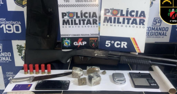 Trs faccionados so presos em flagrante pela PM com arma e drogas
