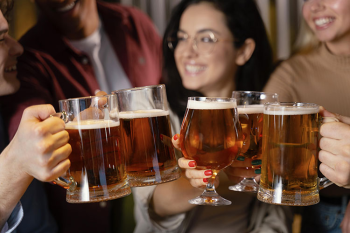 Dia do Consumidor impulsiona bares e restaurantes com promoes e benefcios para clientes