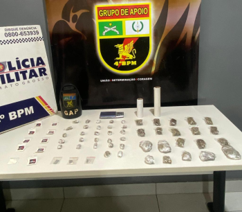 PM prende integrante de faco criminosa em flagrante com 60 pores de drogas