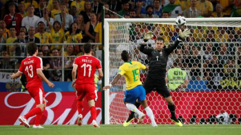 Brasil vence a Srvia por 2 a 0 e vai enfrentar o Mxico nas oitavas de final