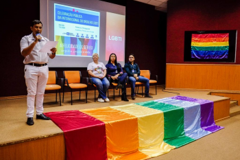 Evento celebra a diversidade sexual e os direitos da populao LGBTI