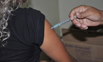 Jovens de 20 a 29 anos devem se vacinar contra sarampo