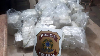 Polcia prende 4 e apreende mais de 300 quilos de cocana em Mato Grosso