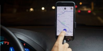 Uber permite passageiro furar fila, se pagar mais caro por corrida