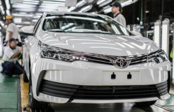 SETOR AUTOMOTIVO Toyota diz que produzir menos veculos que o previsto por falta de microchips