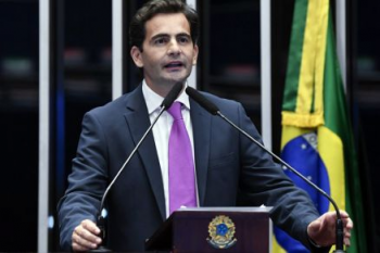 Garcia: Gestão Emanuel é recheada de corrupção; MT não quer isso